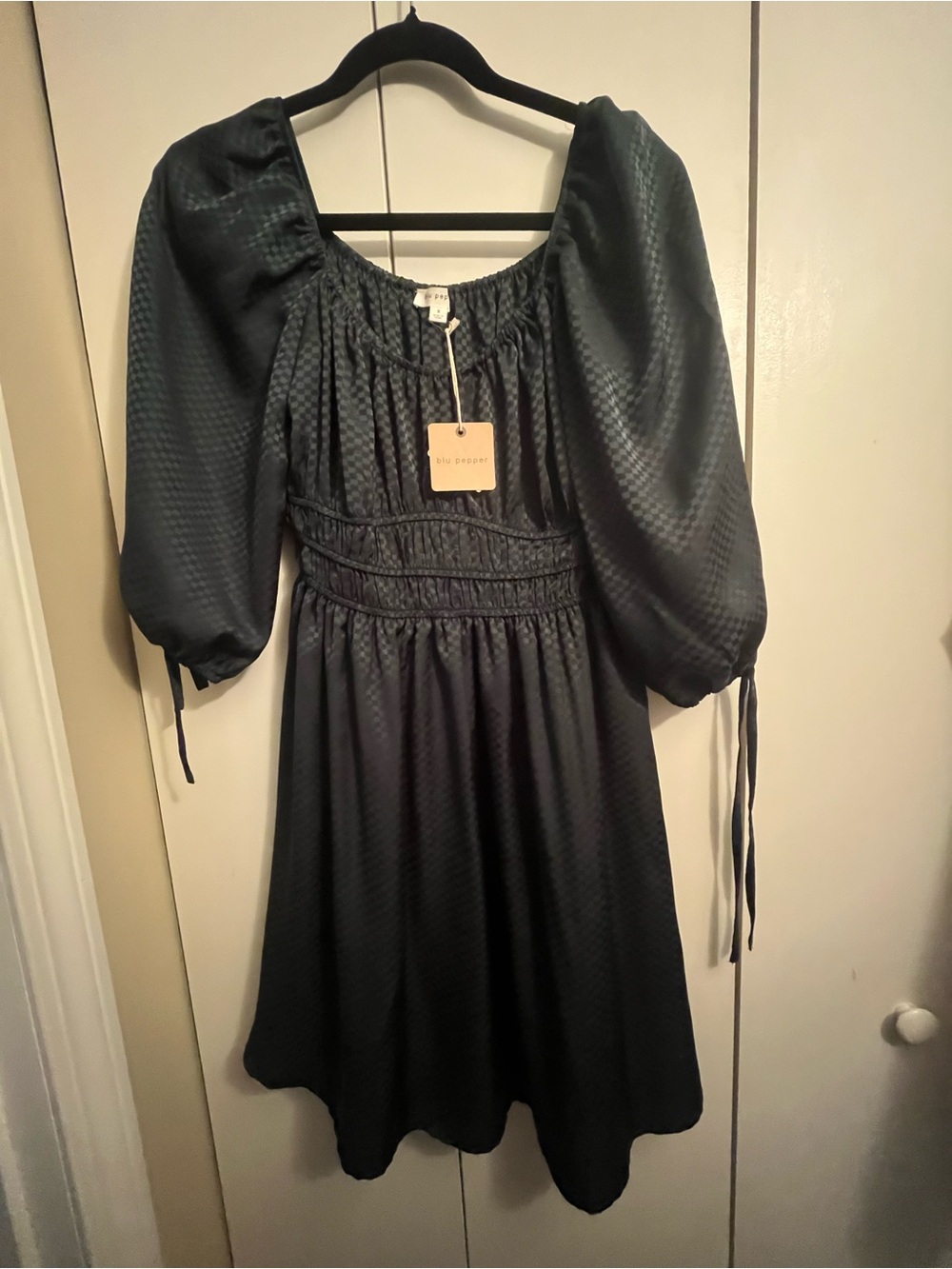 NWT Blu Pepper Teal Puff-Sleeve Dress. S. Texture. Smocked. Peasant. Fantasy.